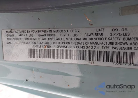 2006 Volkswagen New Beetle 2.5 z USA, uszkodzony, nr VIN 3VWSF31YX6M304274